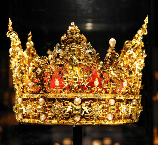 Amy Boucher Pye Devotional Of The Week A Royal Diadem